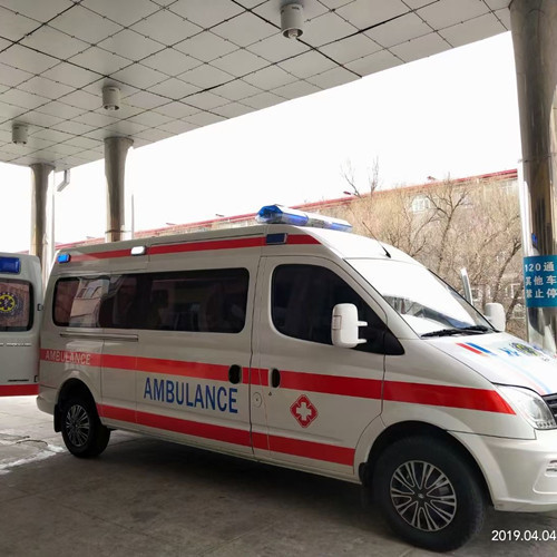 镇沅救护车出租服务案例2