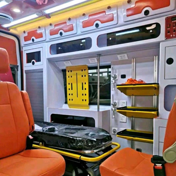 镇沅长途救护车护送病人租赁价格